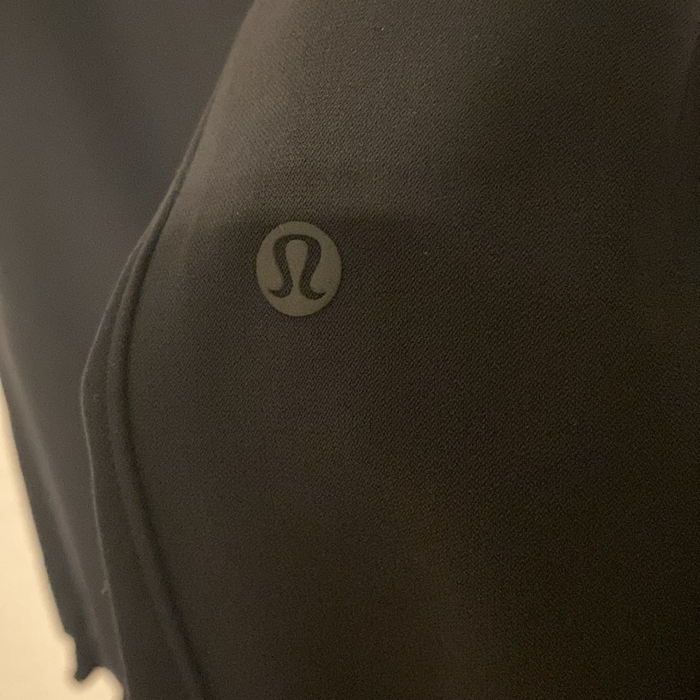 Brand new Lululemon On the fly jogger*woven - Picture 8 of 10